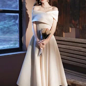 Французское вечернее платье с открытыми плечами и вырезом лодочкой 2023 Осенне-чайной длины, новое простое однотонное коктейльное платье для банкета и вечеринки для женщин