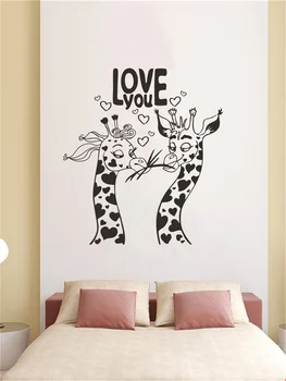 Художественная Настенная Виниловая Наклейка На стену Home Decor “Люблю Тебя” С двумя Любящими Жирафами Идеально подходит для Украшения стен гостиной детской спальни JZY509
